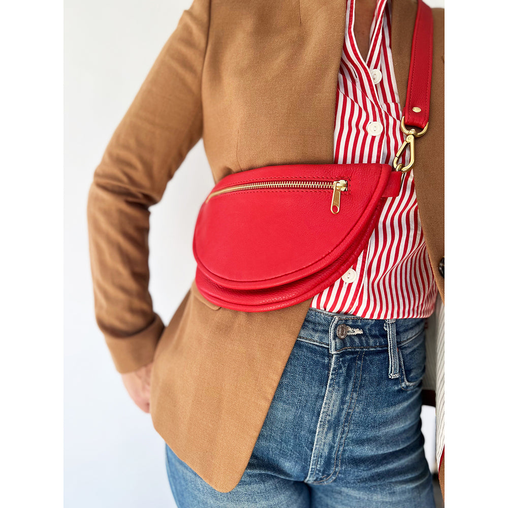 
                  
                    Sling Bag, small
                  
                